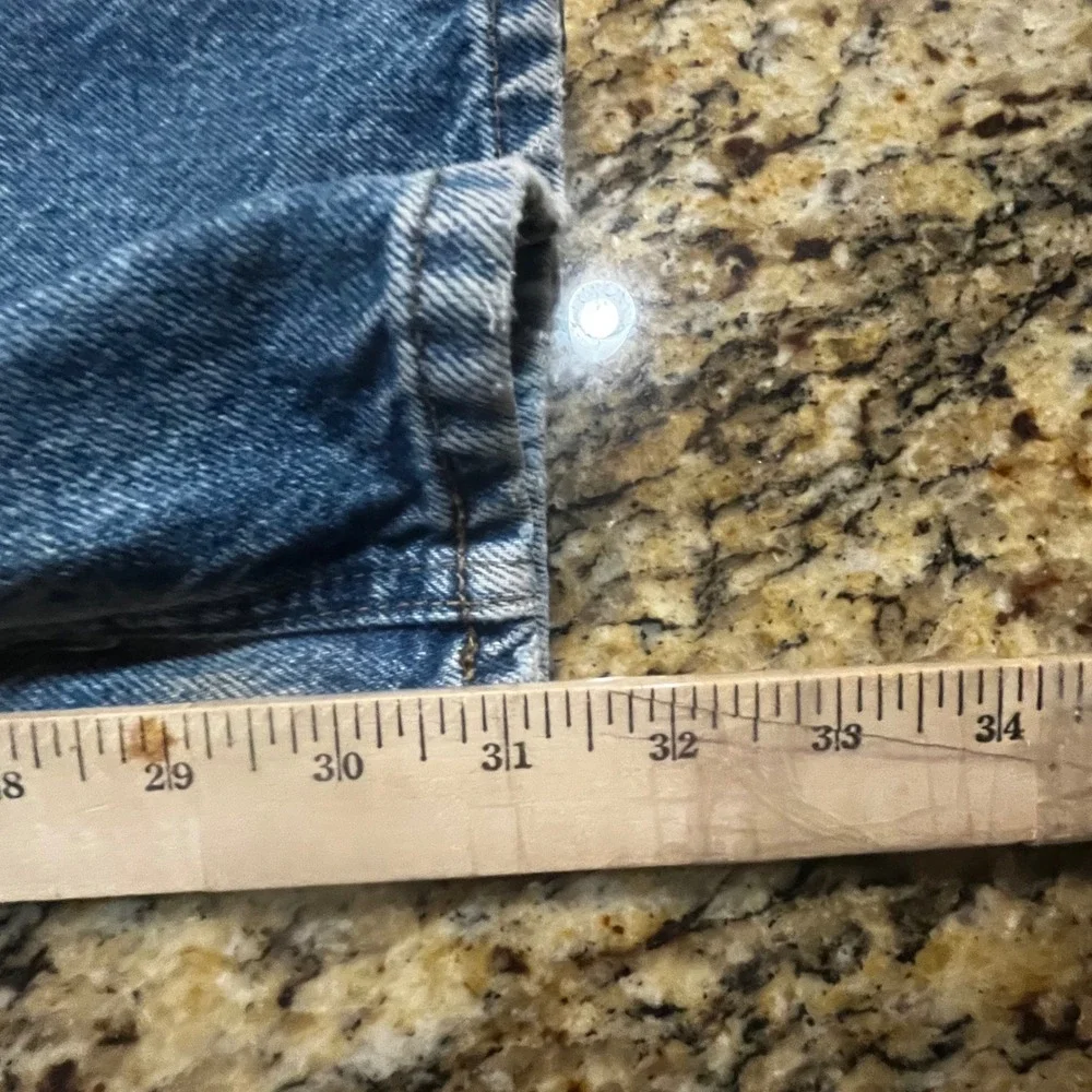 Carhartt Relaxed Fit Jeans Mens 34x32 Medium‎ Wash Blue Denim Straight Leg Pants